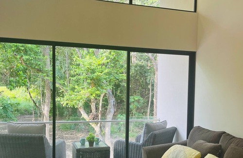 Puntarenas Apartamento | New and modern apartment. A few steps to the pool and a few minutes to the beach