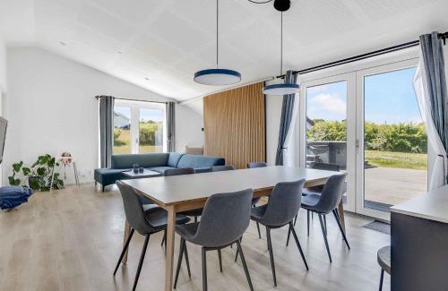 Frørup Casa | New And Modern Holiday Home With Hot Tub