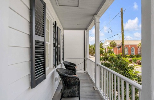 The Point Apartamento | NEW! Antique Charm: Downtown Beaufort Home