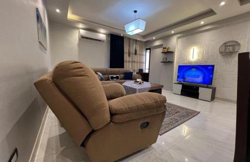 Agouza Apartamento | New Apartment AlMohandessin near Shehab street