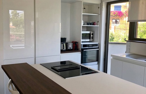 Le Lavandou Apartamento | Apartamento nuevo a 200 m de la playa La Fossette - Vista al mar desde todas las habitaciones