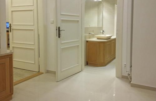 Holesovice Apartamento | New apartment in a historical building