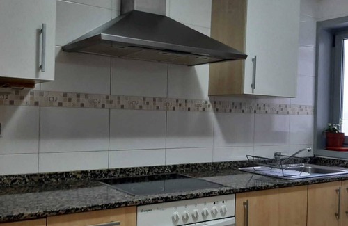 La Coruna Condominio | Piso nuevo en barrio tranquilo.