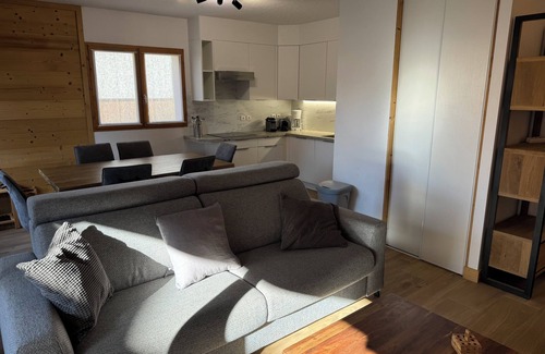 Jeux Apartamento | Apartamento reciente de 60 m2 en pequeño chalet a 150 m de las pistas, tiendas
