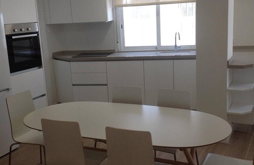 Barrio del Carmen Apartamento | Nuevisimo apartamento en el Carmen (free WIFI)