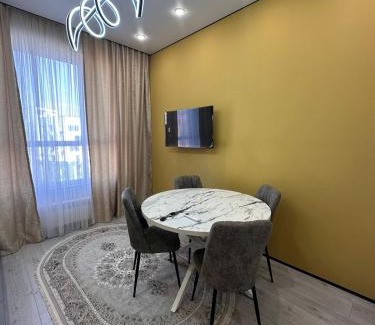 Almaty Apartamento | New Apartment in the City Center & Restaurants and Cafe & Famous sightseeings