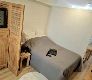 Burgwallen Nieuwe Zijde Apartamento | New Apartment in the Heart of Amsterdam