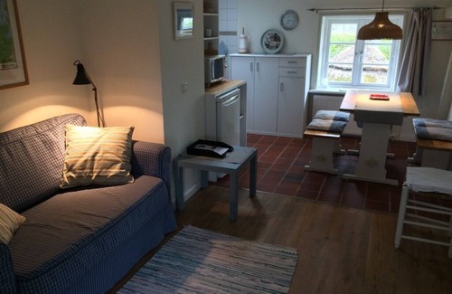 Struckum Apartamento | Nuevo: Apartamento vista del molino, terraza y jardín, inalámbrico