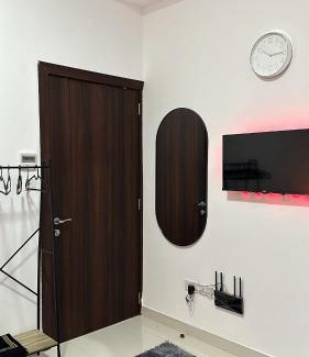 Khalifa City Apartamento | NEW! Apartment next to Airport & Yas island