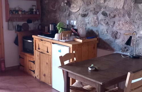 Sithonia Apartamento | New apartment within old walls