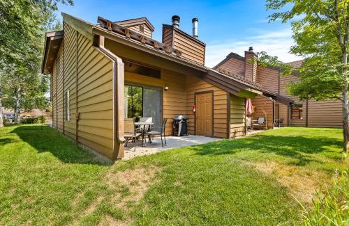 McCall Casa | New! Aspen 4 Seasons - Seasonal pool - Close to beaches, parks, golf, and downtown