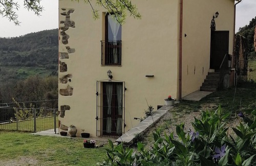 Seulo Condominio | Nuevo ático!La Ferula, casa súper panorámica en las montañas-Cerdeña, Seulo
