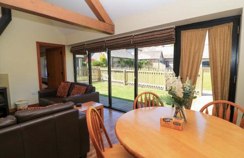 Blandford Forum Casa | New Barn
