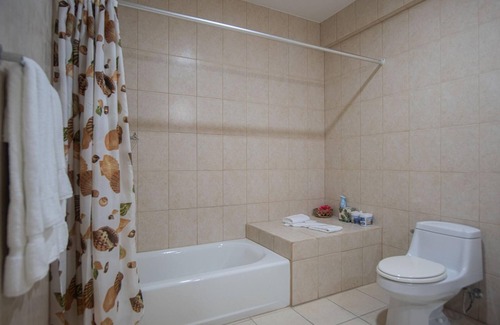 Oranjestad Apartamento | NEW Bay Harbor Studio 201 4 Persons