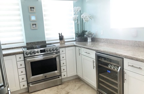 Palm Cay Casa | Nuevo / Frente al mar / Frente al mar / Lujo / Aguas claras / Secured Gated Community