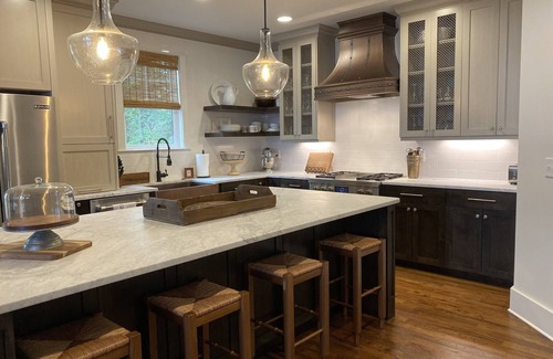 Dadeville Casa | New beautiful 5 star listing Lake Martin home located only 35 min. from AUBURN!