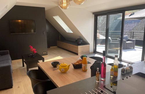 Locronan Apartamento | "New" Beautiful apartment in the heart of Locronan