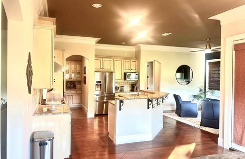 Mount Meigs Casa | NEW! Beautiful Country Chateau on 6+ Private Acres