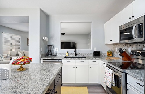 West Point Towne Center Casa | NEW beautiful home near stadium!