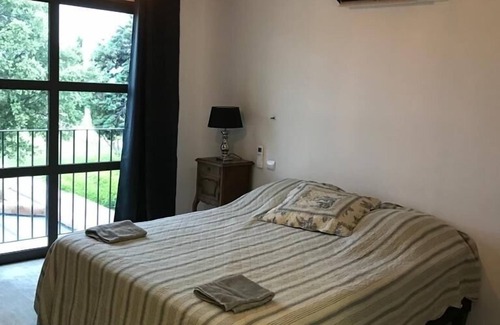 Tulette Otro | New: Beautiful renovated farmhouse in the heart of the vineyards