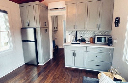 Greenville Casa | New! Boutique Tiny Home on the Saluda River