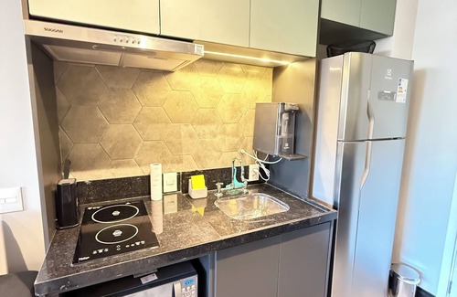 Sao Paulo Apartamento | New and equipped studio | Close to the subway, ideal for couples and executives