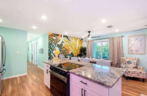 South Bradenton Condominio | *NEW* Bradenton Bliss Basecamp - 5bed 2bath Sleeps 10