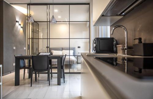 Gioia Apartamento | New & Bright Balcony Flat by Central Station