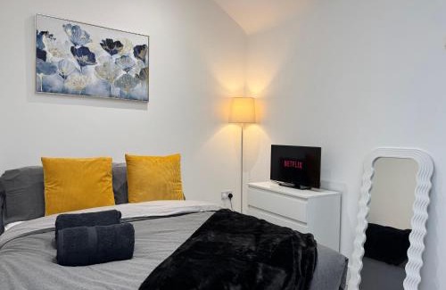 Maidstone Apartamento | New! Bright, Cosy & Central With Skylight & Smart TV