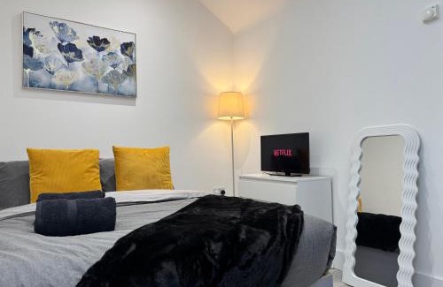 Maidstone Apartamento | New! Bright, Cosy & Central With Skylight & Smart TV