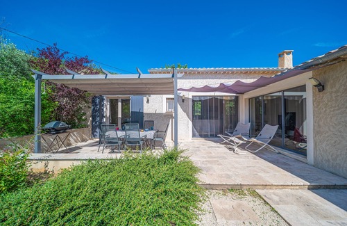 Simiane-la-Rotonde Villa | Casa nueva y luminosa con piscina privada climatizada en el corazón de Provenza
