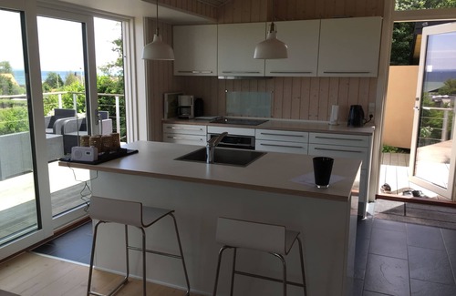 Grønninghoved Strand Casa | Casa de campo nueva, luminosa y bien equipada con impresionantes vistas panorámicas.