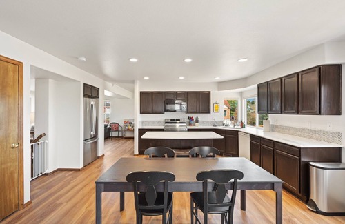 Southwest Colorado Springs Casa | New! Broadmoor Reserve Home, Mountainside views, Deck. A-STRP-24-0585