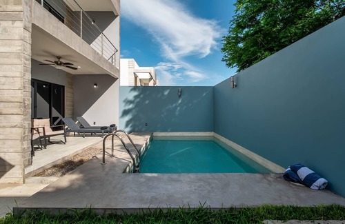 Bacocho Casa | New Build 10 min walk to the Turtle Release Beach -Pool - 2 mins to downtown