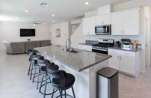 Pleasant Grove Casa | New Build Amazing 5 bedroom house