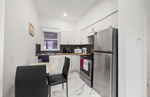Windsor Apartamento | New Build Cozy 2 Bedroom Unit