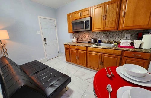 Las Vegas Casa | ➤New Build Guest House⭐⭐⭐⭐⭐ Private Entrance 12min DTWN