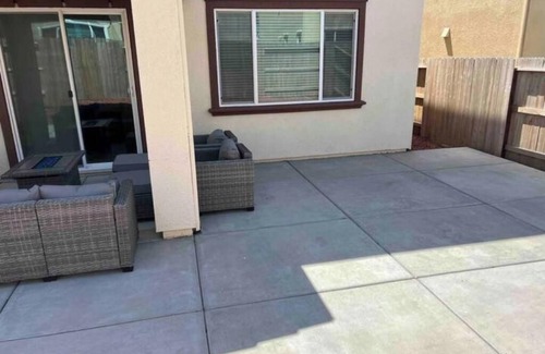 Roseville Casa | New built: corp/ insurhousing /pet /close2shop /30+days