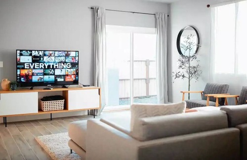 Carmichael Casa | New Built Designer Duplex