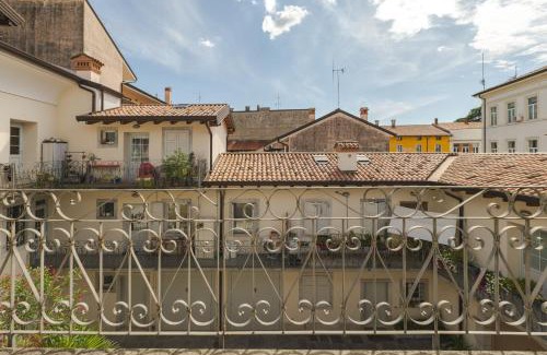 Gorizia Apartamento | NEW! Casa Giulia - a 1 min da Piazza Vittoria con terrazza e parcheggio privato