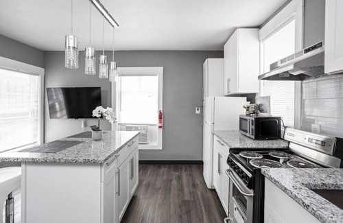 New Castle Casa | New Castle Retreat, Stay in Style!