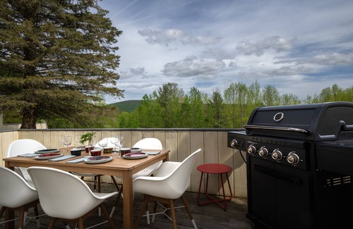 Denver Casa | NEW Catskills 3-Bedroom Dreamy Home with Panoramic View