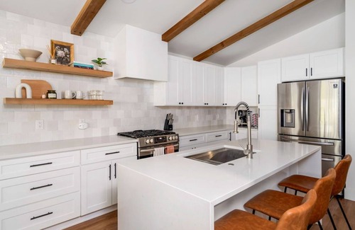 Coeur d'Alene Casa | NEW! CDA Retreat on Golf Course - Close to Downtown, Shopping, Hiking & Skiing