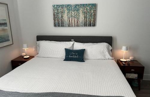Fayetteville Casa | New Centennial Park Luxury Smart Home w Courtyard