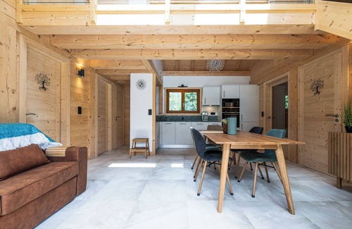 Vallorcine Chalet De Esquí | New "Chalet des Plans" Mountain view! At the foot of the slopes, terrace, garden.
