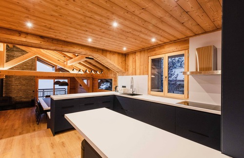 Montgenevre Chalet De Esquí | *NEW* Chalet La Ferme des Ours, 18 people with sauna, jacuzzi, home gym & cinema