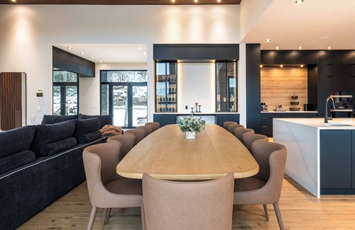 La Conception Casa | NEW! Chalet Mont-Steele | 5 Bedrooms | Hot tub | Outdoor Pool / Tremblant Living