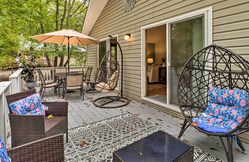 Jim Thorpe Casa | NEW! Charming Jim Thorpe Getaway w/ Deck + Yard!