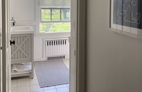 Little Compton Casa | New! Charming Little Compton Coastal Retreat!