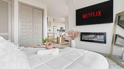 Home Park Apartamento | NEW! ChateauOasis PenthouseViews KingBed FreePark